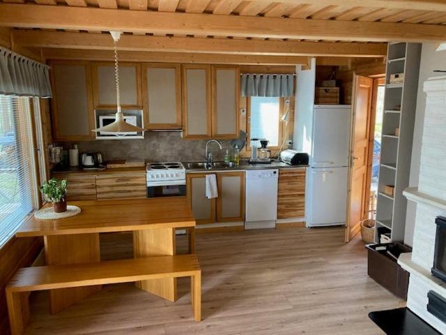 Lomahuvila Kultahiekka Holiday Villa Golden Sand Kivilahti Eksteriør billede